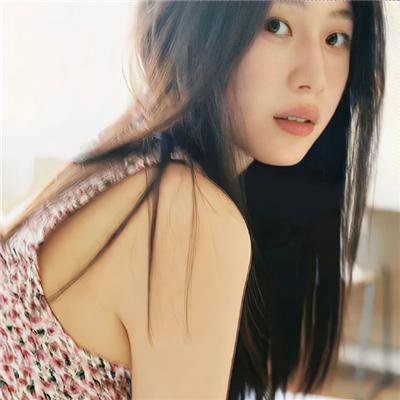 这些女人们封面